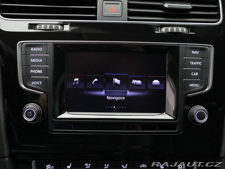 Volkswagen Golf 1,4 TSI 90kW DSG Highline 2014