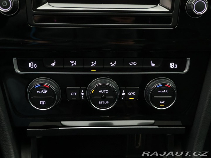 Volkswagen Golf 1,4 TSI 90kW DSG Highline 2014