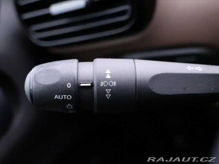 Citroën C4 Cactus 1,2 PT CZ Shine Panorama 2014