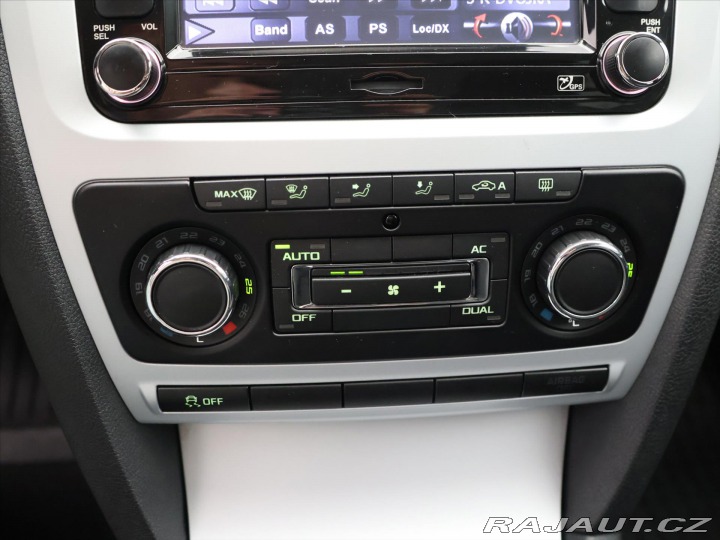 Škoda Octavia 1,6 TDI 77kW 4x4 Serv.Kni 2011