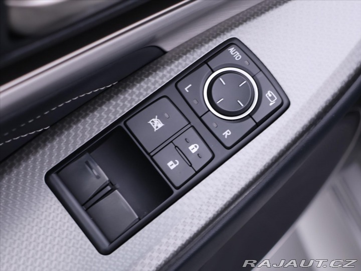 Lexus RC 300h 2,5 133kW F-Sport Na 2017