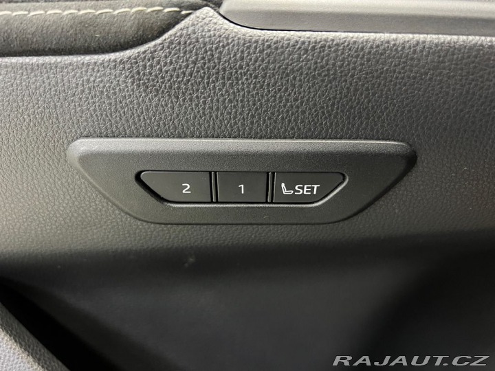 Toyota C-HR 2.0 HYBRID e-CVT GR SPORT 2024