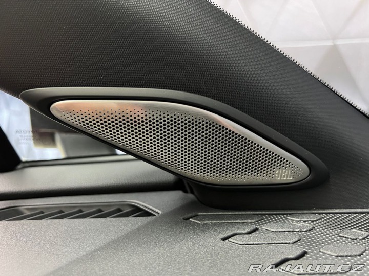 Toyota C-HR 2.0 PHEV e-CVT GR SPORT 2024
