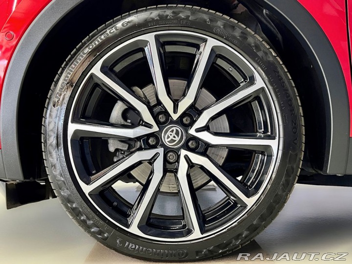 Toyota C-HR 2.0 PHEV e-CVT GR SPORT 2024