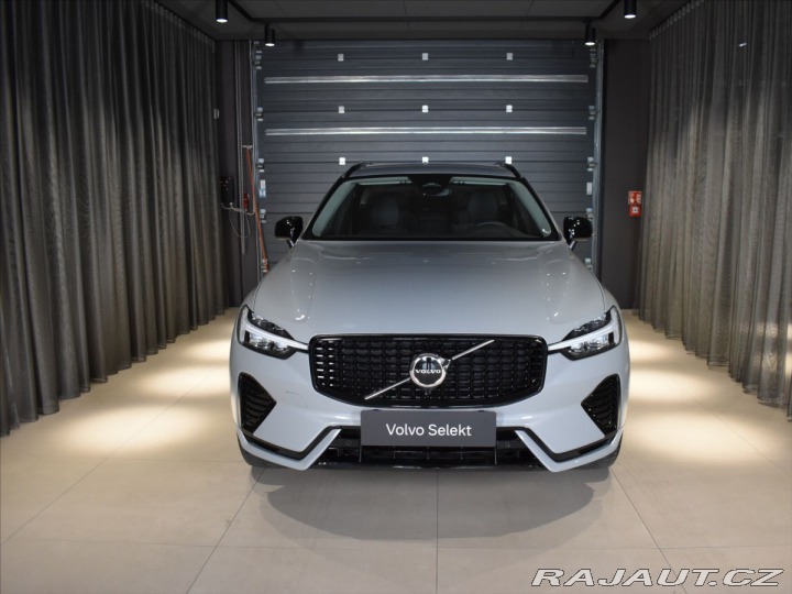 Volvo XC60 2,0 B4 AWD Plus Blis,Bezk 2024