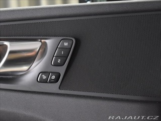 Volvo XC60 2,0 B4 AWD Plus Blis,Bezk 2024