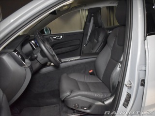 Volvo XC60 2,0 B4 AWD Plus Blis,Bezk 2024