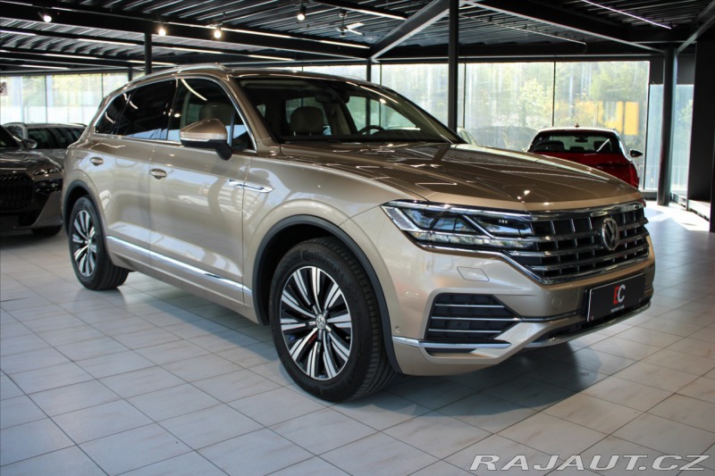 Volkswagen Touareg V6 TDi 210kW ACC/NezTop/T