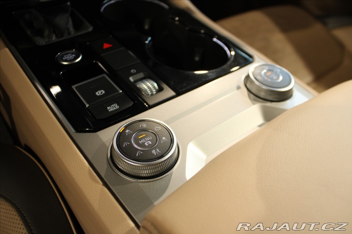 Volkswagen Touareg V6 TDi 210kW ACC/NezTop/T 2019