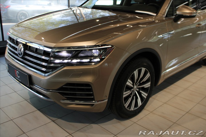 Volkswagen Touareg V6 TDi 210kW ACC/NezTop/T 2019