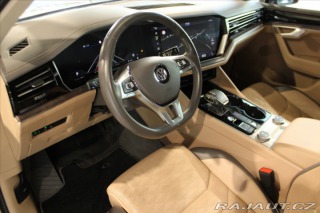 Volkswagen Touareg V6 TDi 210kW ACC/NezTop/T 2019