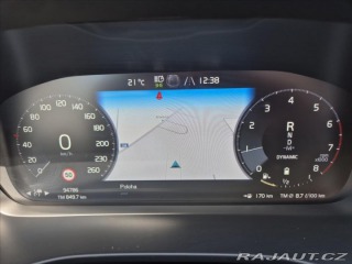 Volvo XC40 2,0 B4 AWD AT 2020