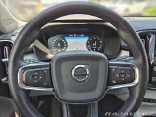 Volvo XC40 2,0 B4 AWD AT 2020