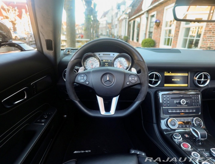 Mercedes-Benz Ostatní modely SLS  AMG Roadster 420KW Roads 2012