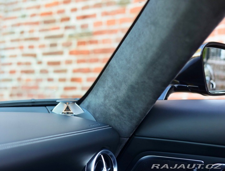 Mercedes-Benz Ostatní modely SLS  AMG Roadster 420KW Roads 2012