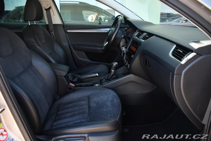 Škoda Octavia 1.4G-TEC LED DSG NAVI PDC 2018