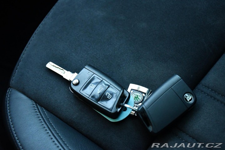 Škoda Octavia 1.4G-TEC LED DSG NAVI PDC 2018