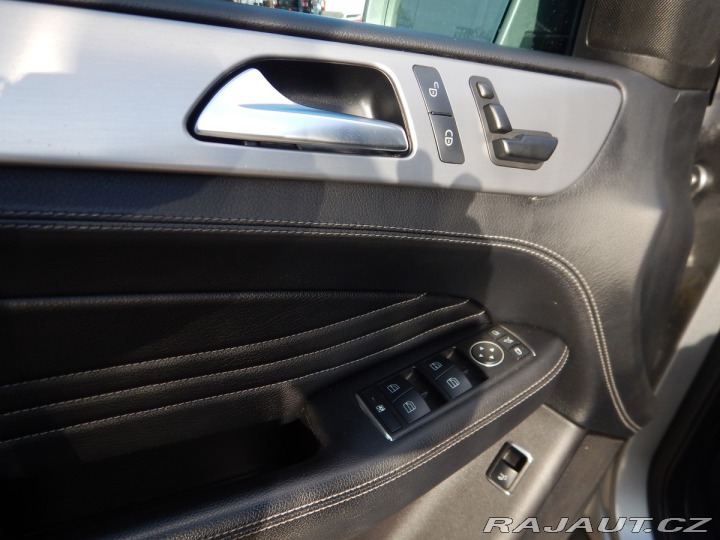 Mercedes-Benz M ML 350 BLUETEC 4MATIC 2012