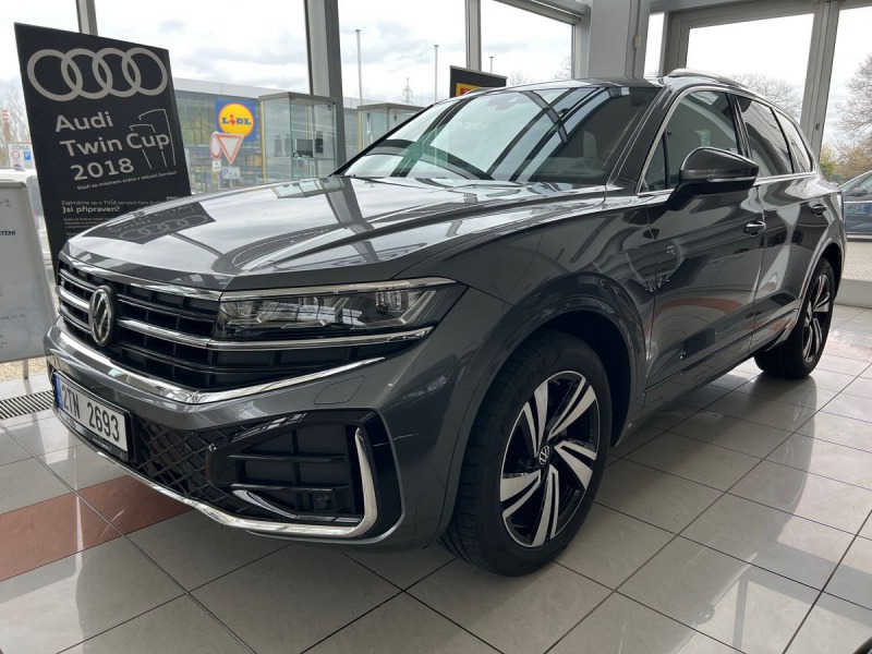 Volkswagen Touareg R-line 3,0TDI 210kW