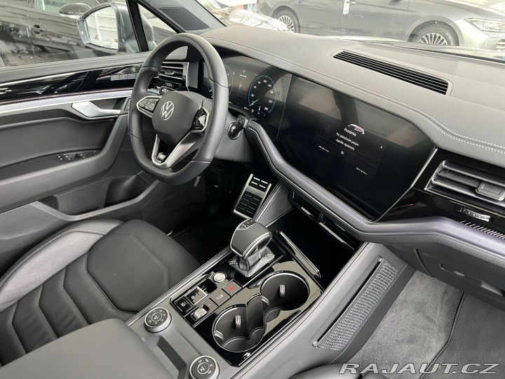 Volkswagen Touareg R-line 3,0TDI 210kW 2024