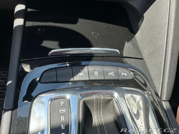 Opel Insignia 2.0D, 125KW, MATRIX, MASÁ 2017