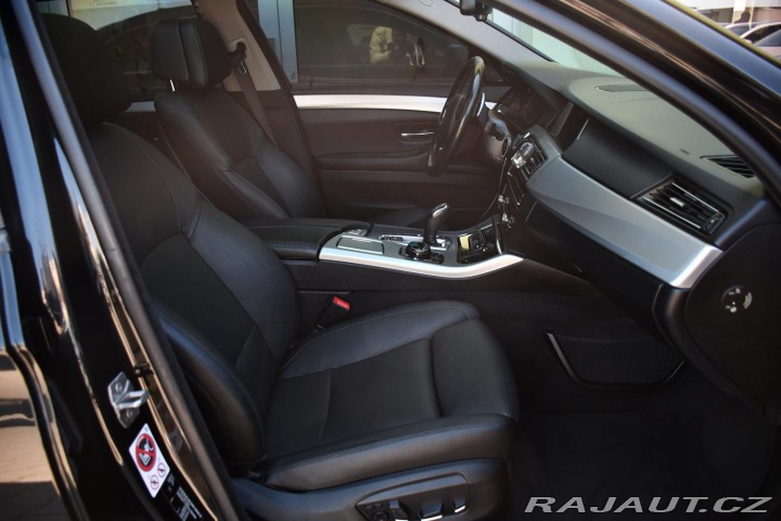 BMW 5 535d xD PANO HK HUD TAŽNÉ 2016