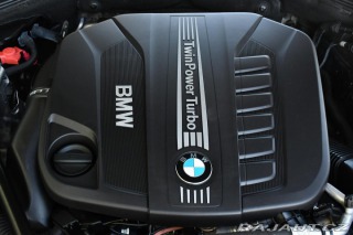 BMW 5 535d xD PANO HK HUD TAŽNÉ 2016