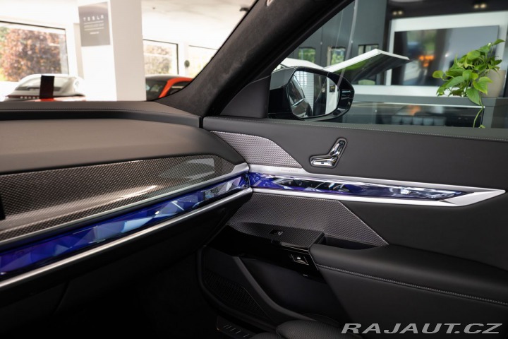 BMW 7 740d xDrive / M sport Pro 2025