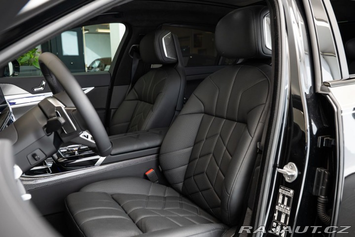 BMW 7 740d xDrive / M sport Pro 2025