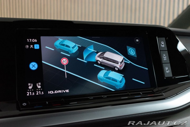 Volkswagen Multivan 1.4 TSI LONG*TAŽNÉ*DPH*ČR 2023