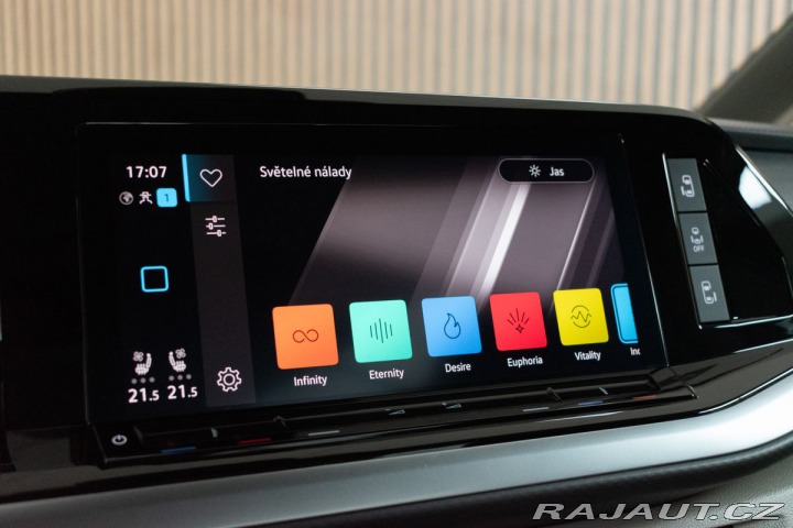 Volkswagen Multivan 1.4 TSI LONG*TAŽNÉ*DPH*ČR 2023