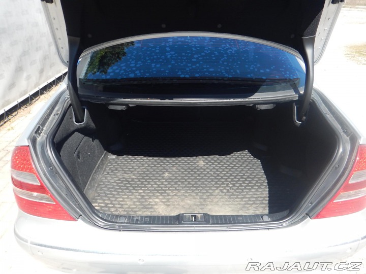 Mercedes-Benz E E 350 4MATIC, DIGIKLIMA 2006