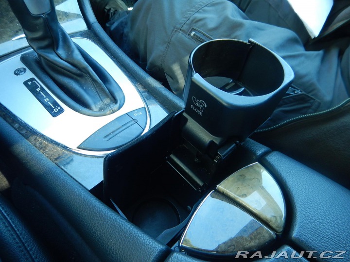 Mercedes-Benz E E 350 4MATIC, DIGIKLIMA 2006