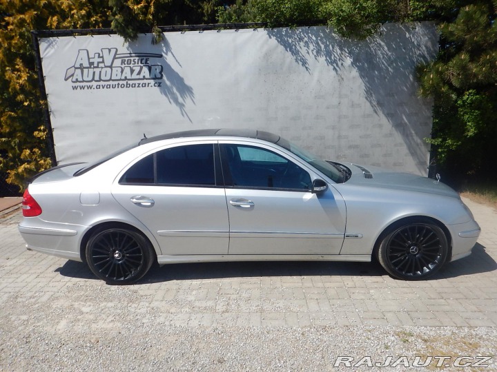Mercedes-Benz E E 350 4MATIC, DIGIKLIMA 2006