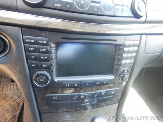 Mercedes-Benz E E 350 4MATIC, DIGIKLIMA 2006