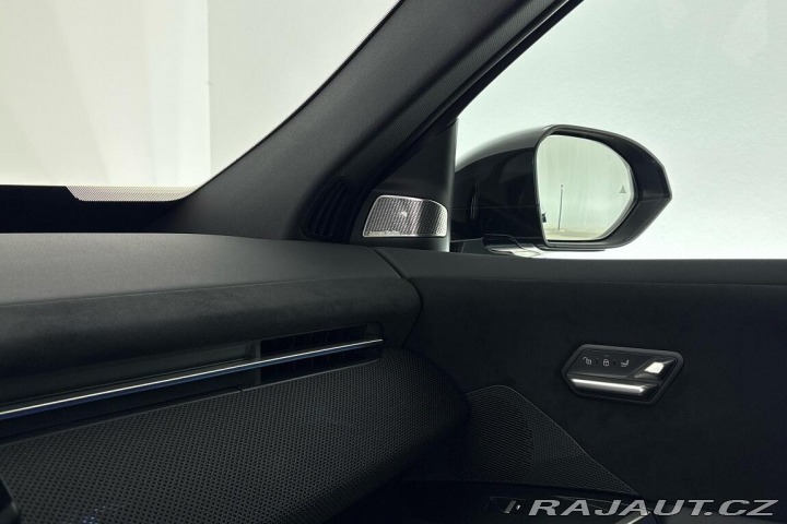 BMW iX3 50 xDrive 2026