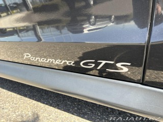 Porsche Panamera GTS 2012