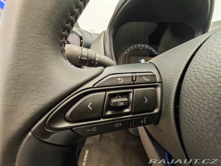 Toyota Aygo 1.0 5 MT Executive Smart 2022