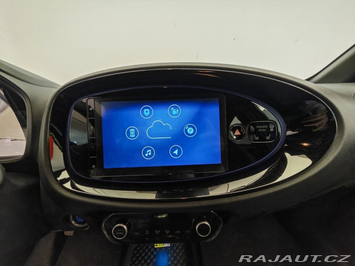 Toyota Aygo 1.0 5 MT Executive Smart 2022