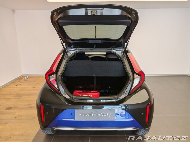 Toyota Aygo 1.0 5 MT Executive Smart 2022