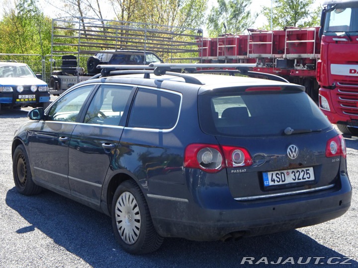 Volkswagen Passat 2.0TDI 103kW COMFORTLINE 2006
