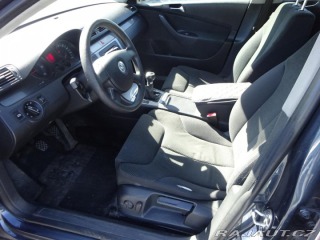 Volkswagen Passat 2.0TDI 103kW COMFORTLINE 2006