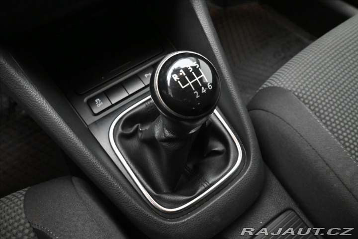 Volkswagen Golf 2,0 TDI 110 kW Trendline 2013