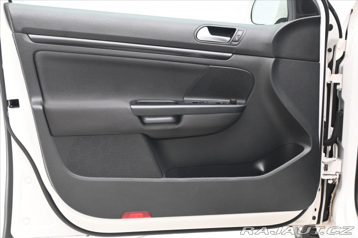 Volkswagen Golf 2,0 TDI 110 kW Trendline 2013