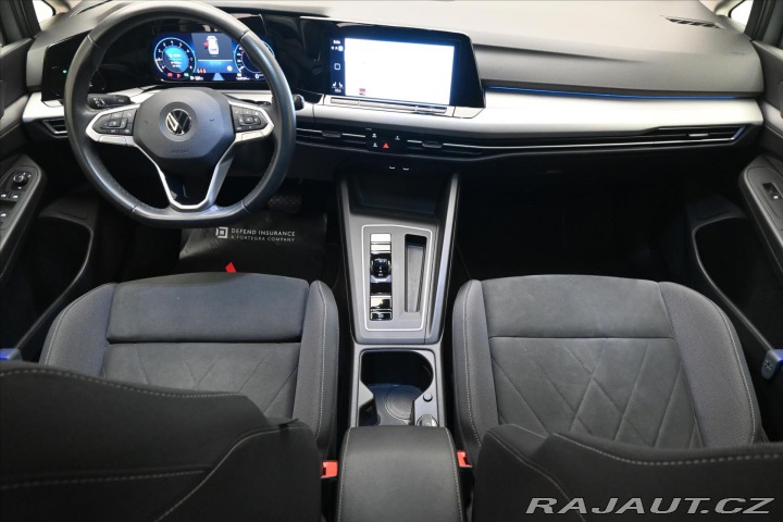 Volkswagen Golf 1,5 eTSI 96kW DSG Life Bu 2023