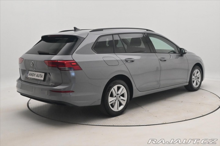 Volkswagen Golf 1,5 eTSI 96kW DSG Life Bu 2023