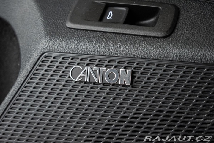 Škoda Octavia RS 2.0TSI DSG*TAŽNÉ*HUD*D 2021