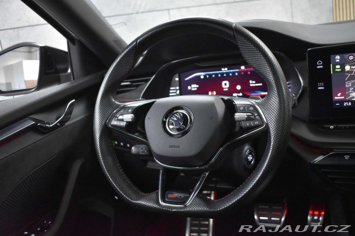 Škoda Octavia RS 2.0TSI REZERVACE 2021