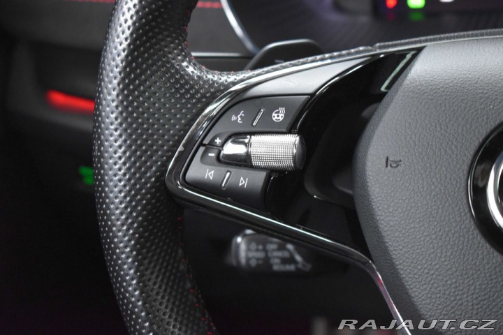 Škoda Octavia RS 2.0TSI REZERVACE 2021