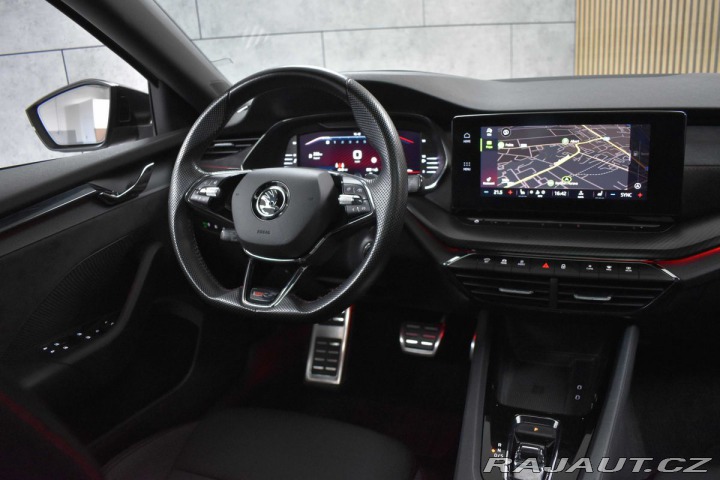 Škoda Octavia RS 2.0TSI DSG*TAŽNÉ*HUD*D 2021